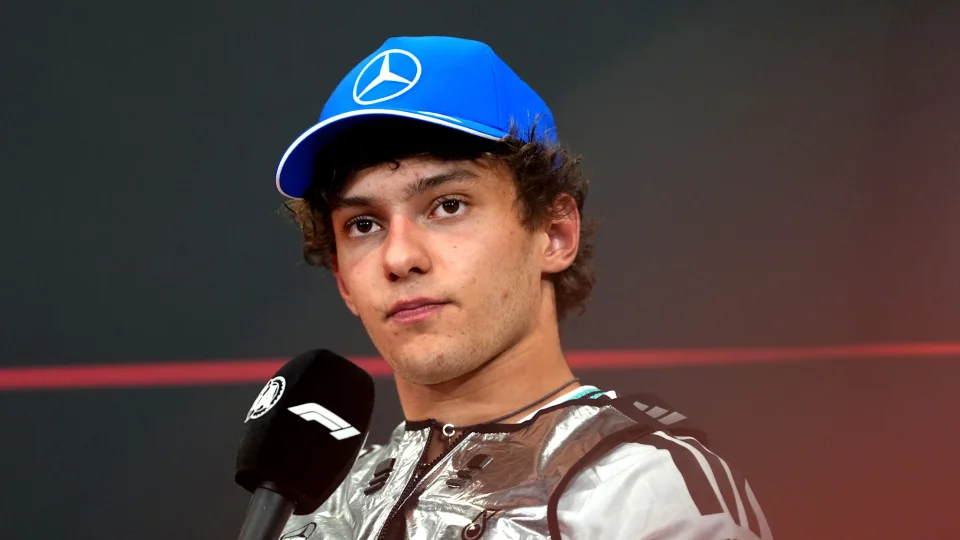 Kimi Antonelli sul podio del Gran Premio d'Ungheria 2026