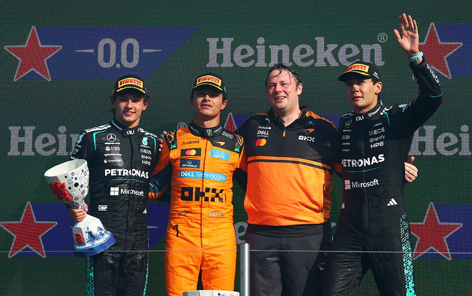 Andrea Kimi Antonelli, Lando Norris e George Russell dopo il Gran Premio d'Olanda 2026